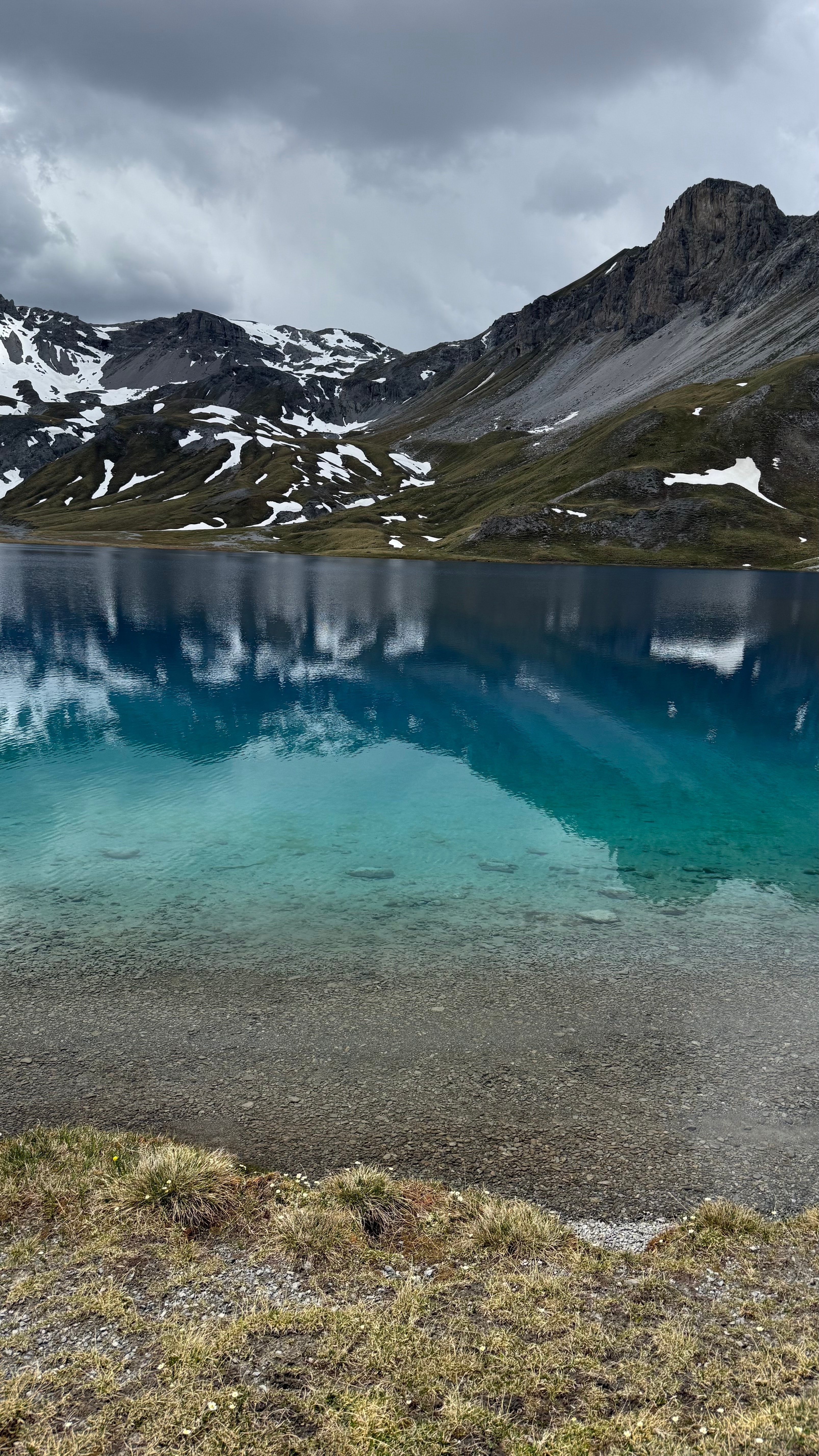 Mykhailo Sauliak cold water immersion Swiss alpine lake — stoic discipline